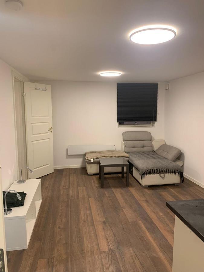Beautiful 2 Rooms Apartment In Klofta,Near Oslo Airport& Oslo Buitenkant foto