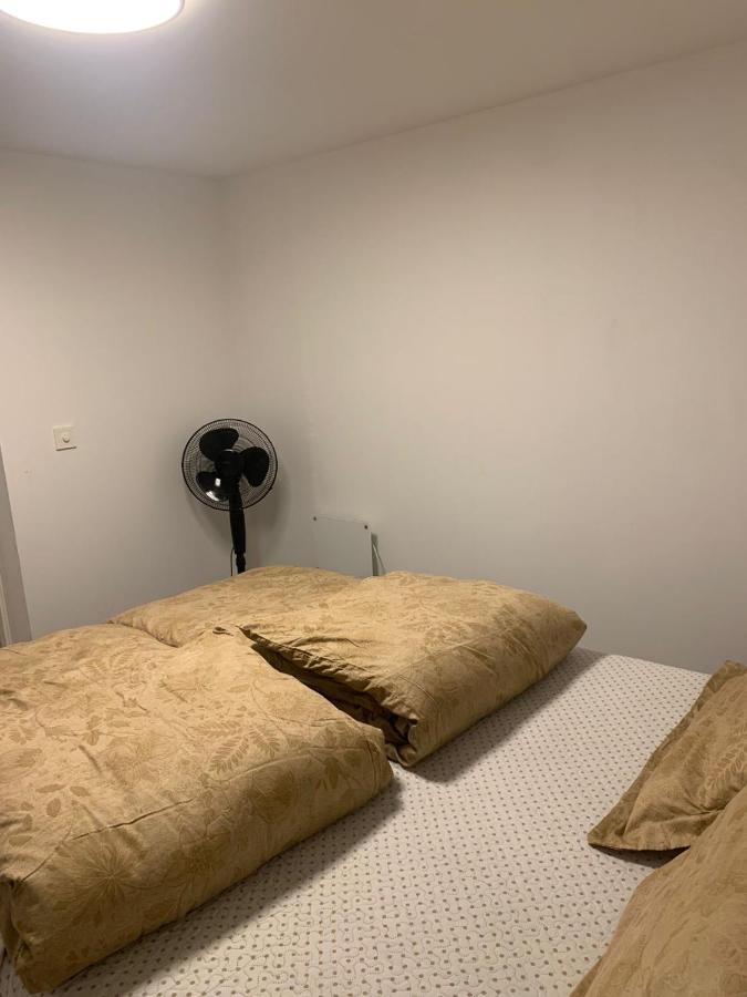 Beautiful 2 Rooms Apartment In Klofta,Near Oslo Airport& Oslo Buitenkant foto