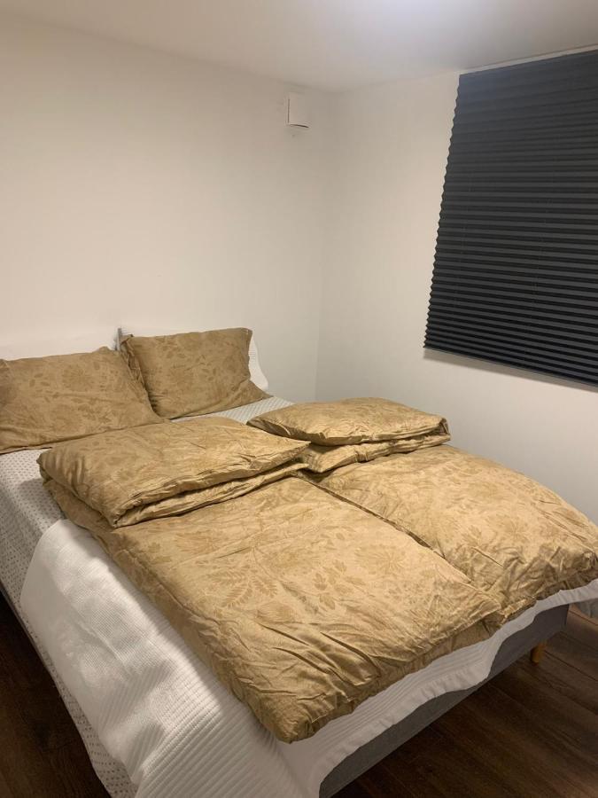 Beautiful 2 Rooms Apartment In Klofta,Near Oslo Airport& Oslo Buitenkant foto