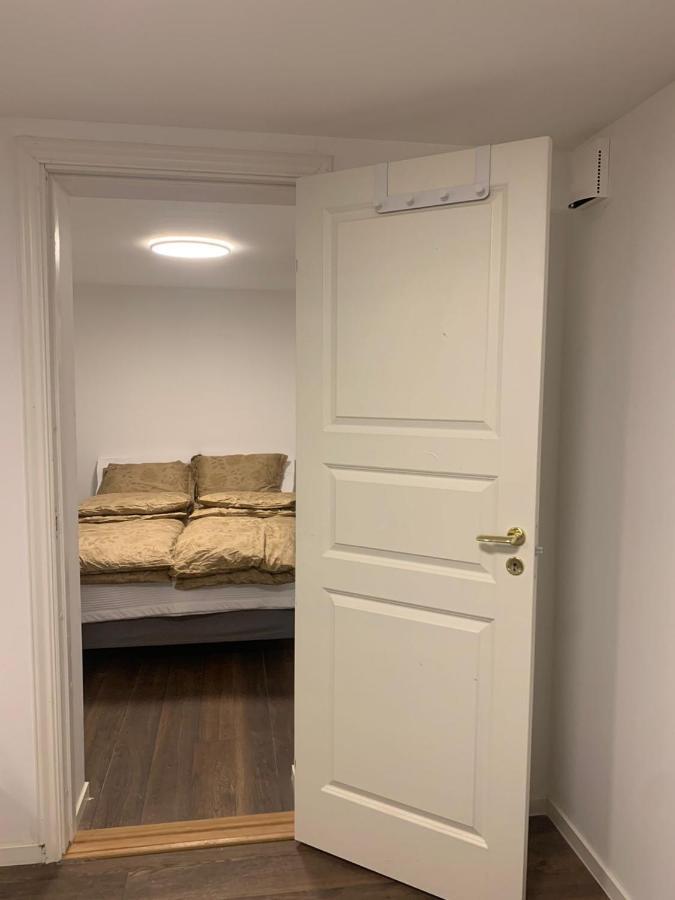 Beautiful 2 Rooms Apartment In Klofta,Near Oslo Airport& Oslo Buitenkant foto