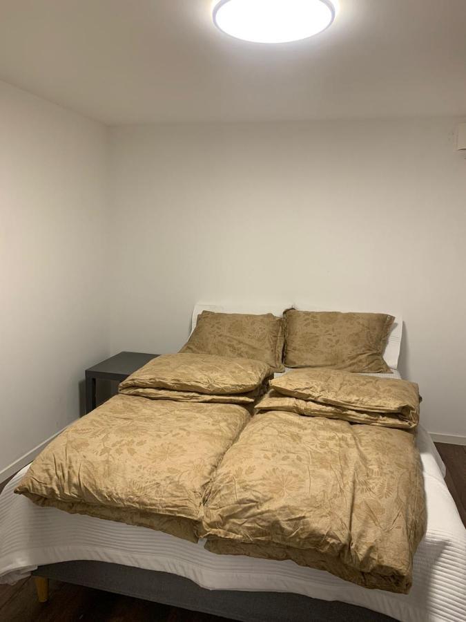 Beautiful 2 Rooms Apartment In Klofta,Near Oslo Airport& Oslo Buitenkant foto